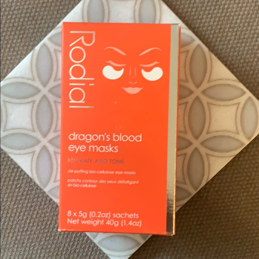2/$60 Rodial Dragons Blood Eye Masks 8-count